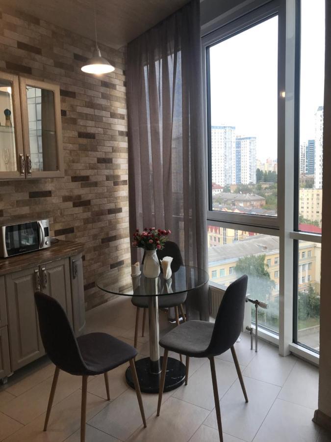 Apart Assistant On Smart Plaza كييف المظهر الخارجي الصورة