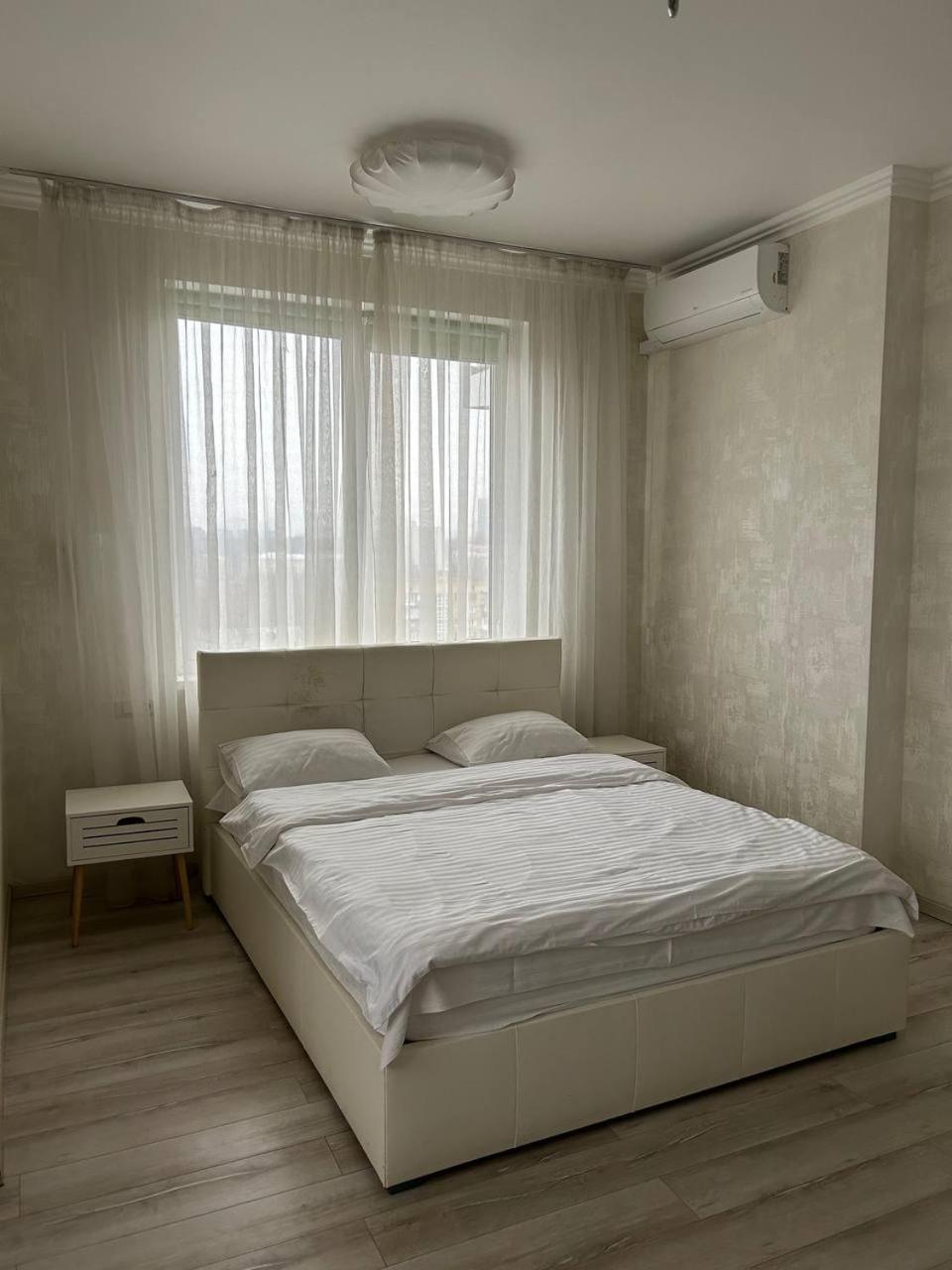 Apart Assistant On Smart Plaza كييف المظهر الخارجي الصورة